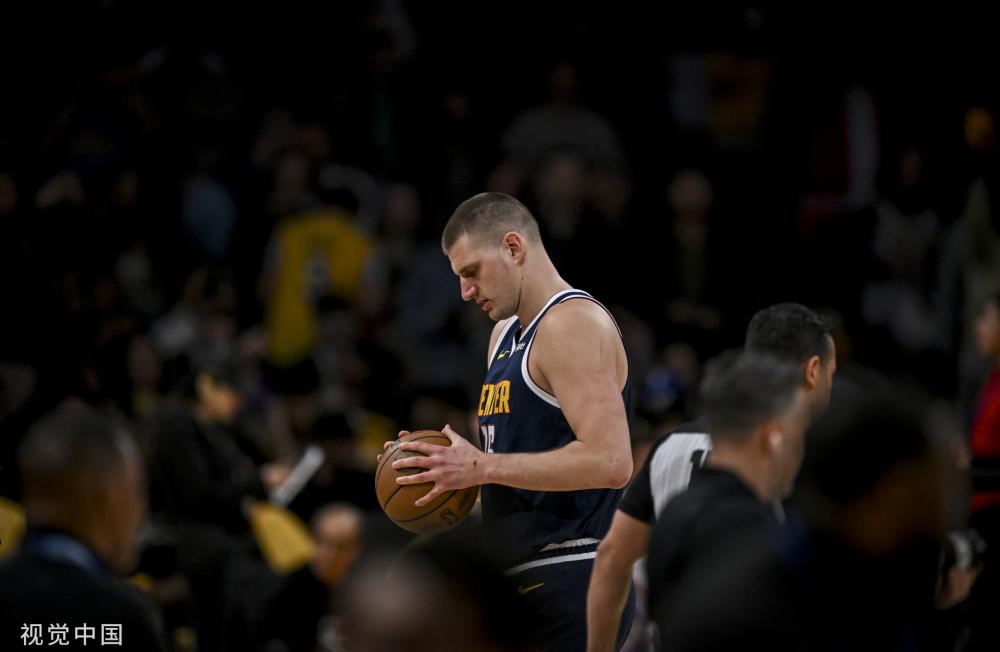 并在季后赛 并在季后赛